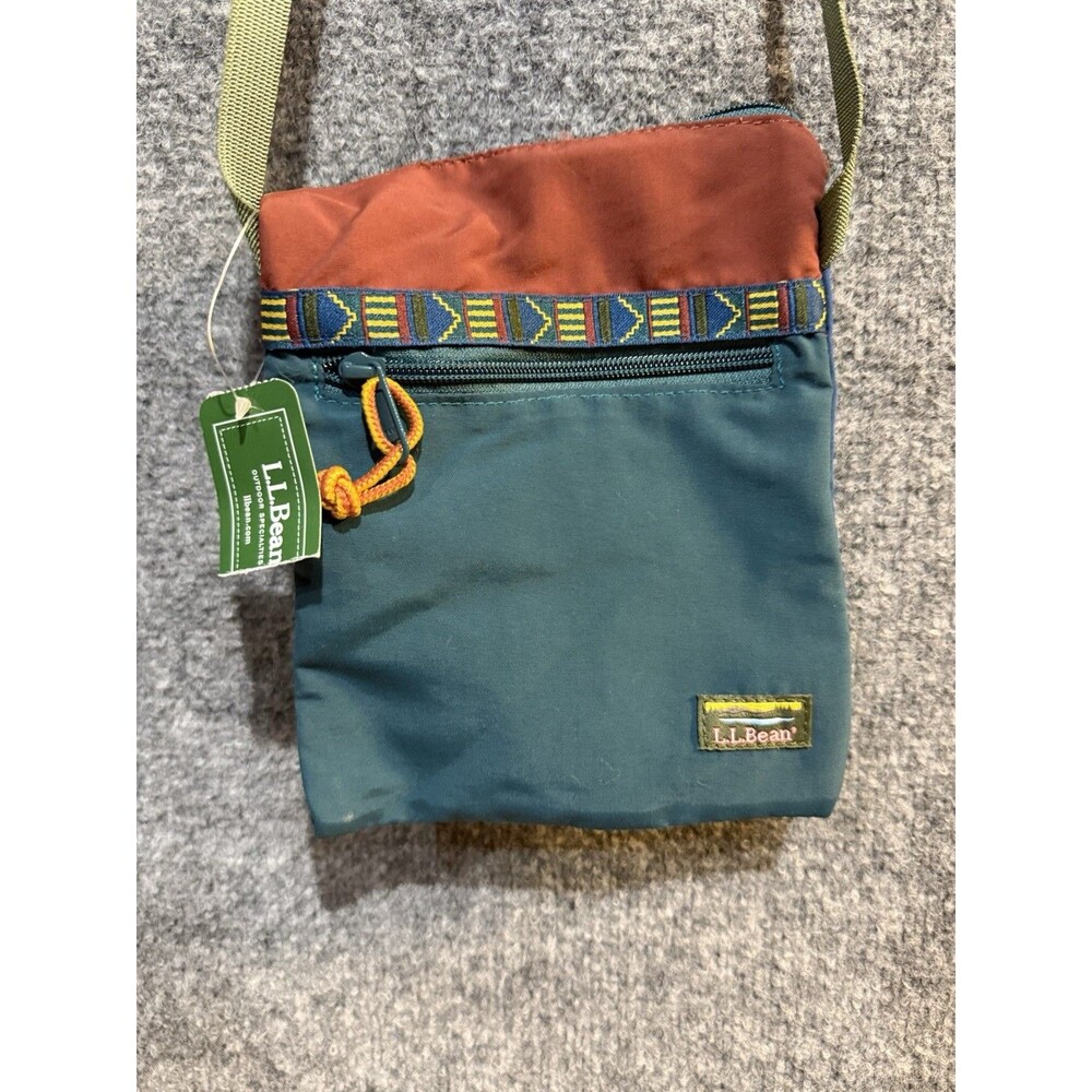L.L.Bean Mountain Classic Crossbody Bag Mini Travel Pouch – NWT – Spruce –515565